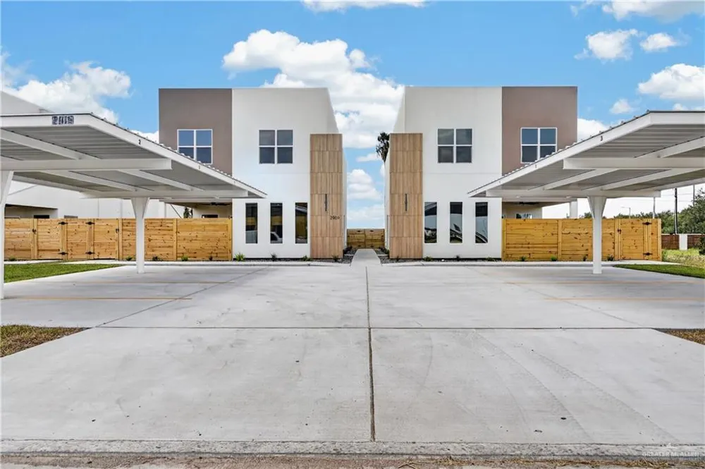 2909 Santa Amanda #1 Weslaco, TX 78596