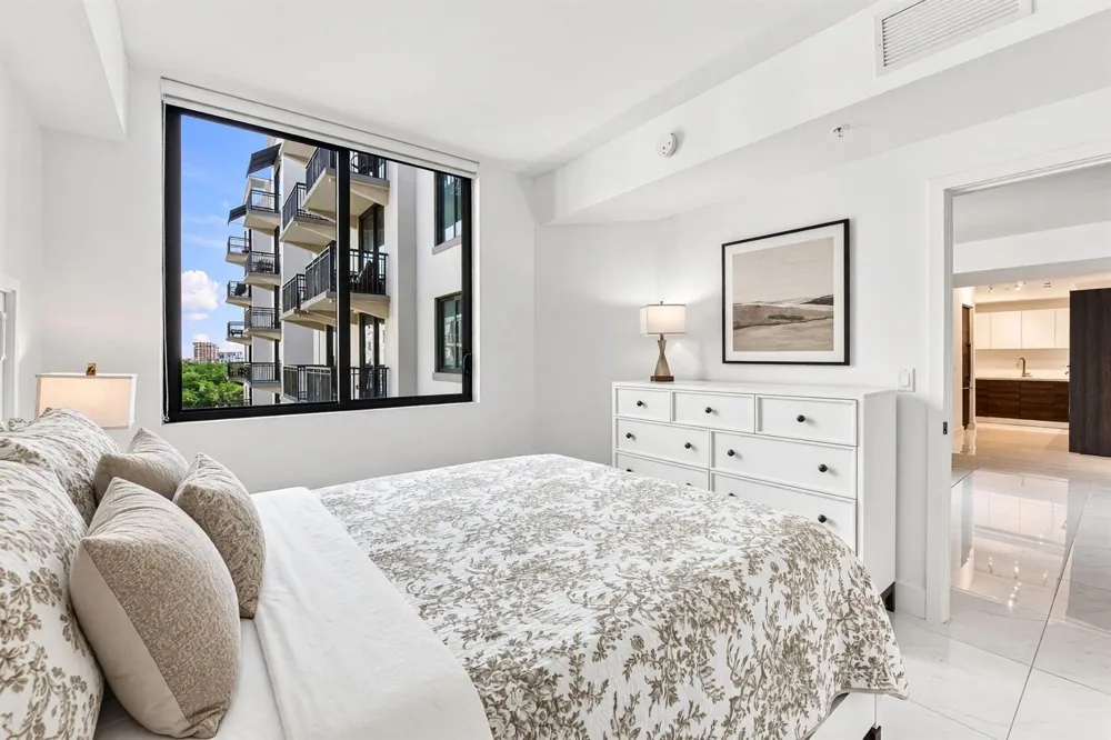 301 Altara Avenue #710 Coral Gables, FL 33146