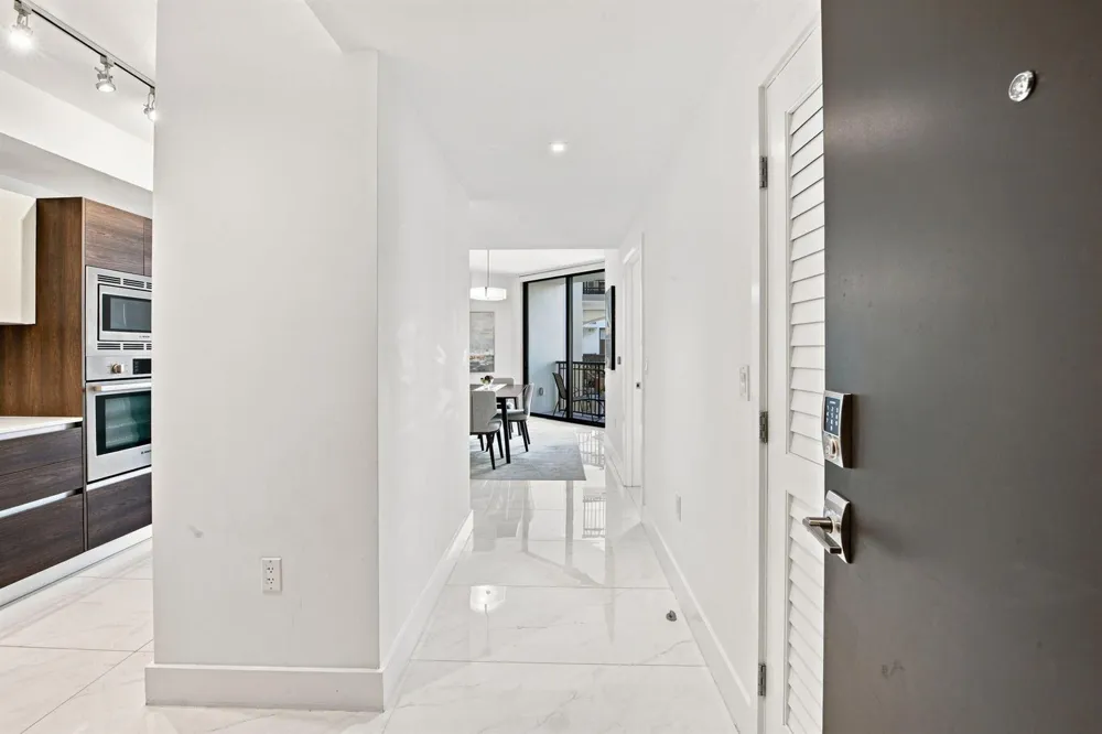 301 Altara Avenue #710 Coral Gables, FL 33146