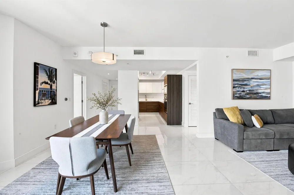 301 Altara Avenue #710 Coral Gables, FL 33146