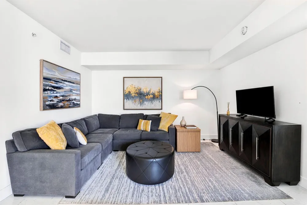 301 Altara Avenue #710 Coral Gables, FL 33146