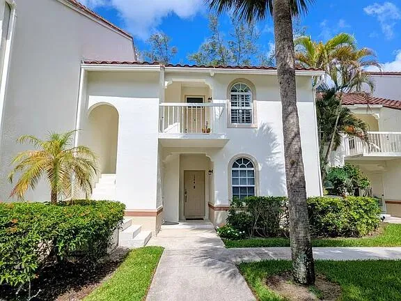 134 CYPRESS POINT DRIVE #134 Palm Beach Gardens, FL 33418