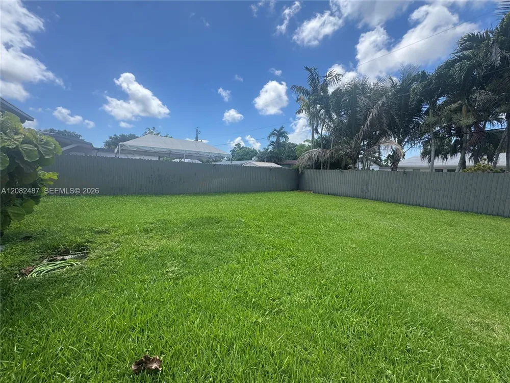 8640 SW 125th Ter #0 Miami, FL 33156