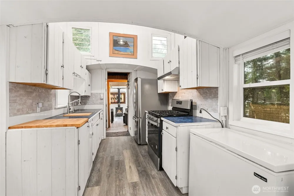 204 Ocean Boulevard Ocean City, WA 98569
