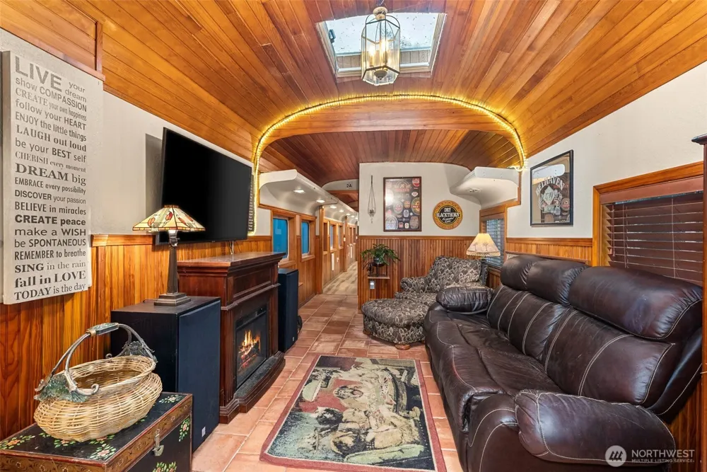 204 Ocean Boulevard Ocean City, WA 98569
