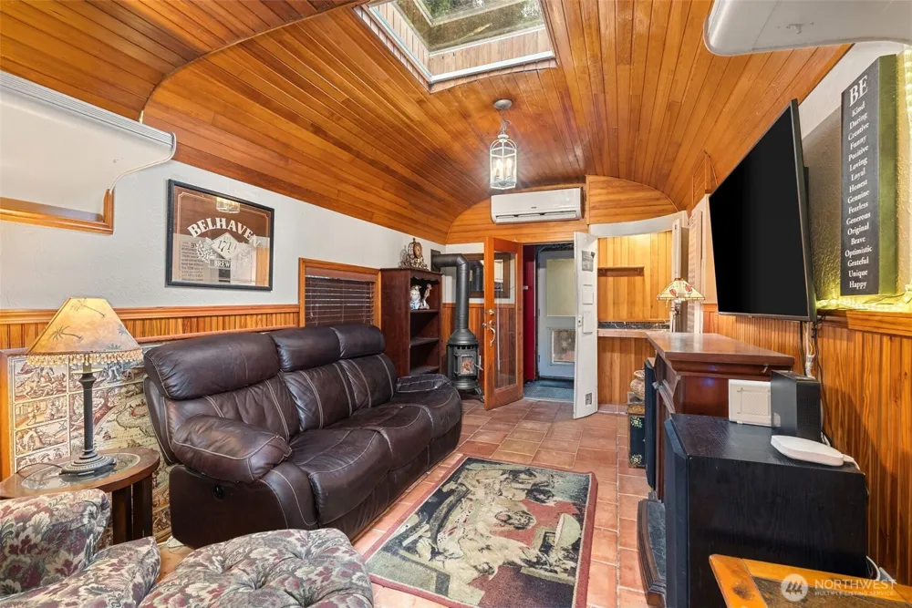 204 Ocean Boulevard Ocean City, WA 98569