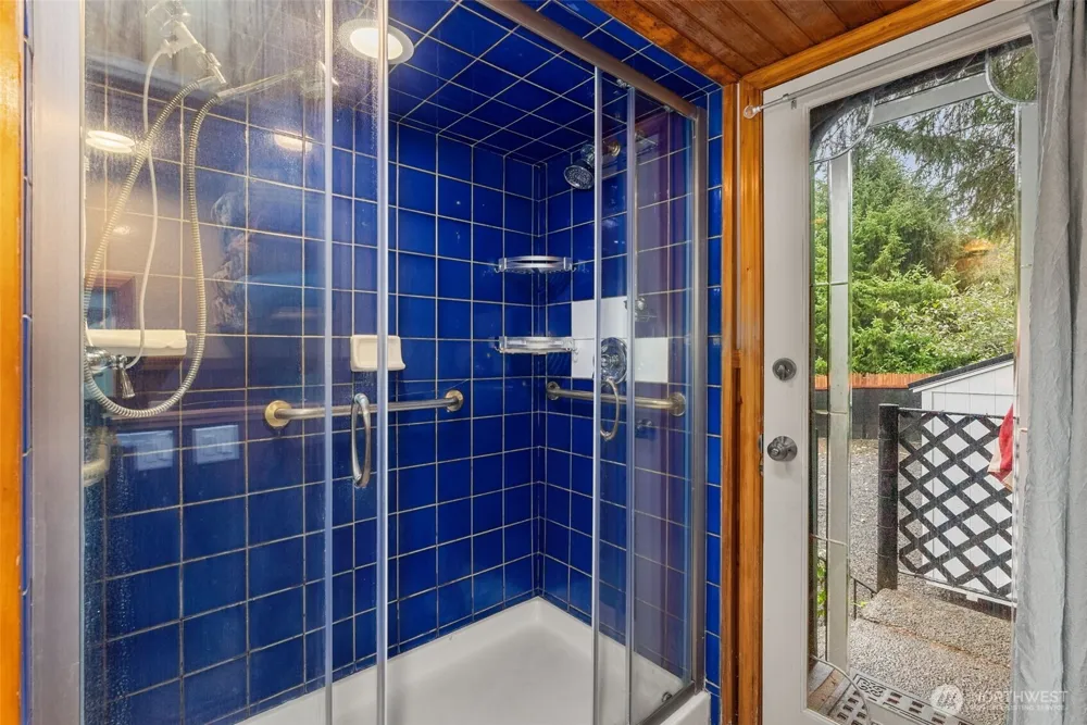 204 Ocean Boulevard Ocean City, WA 98569