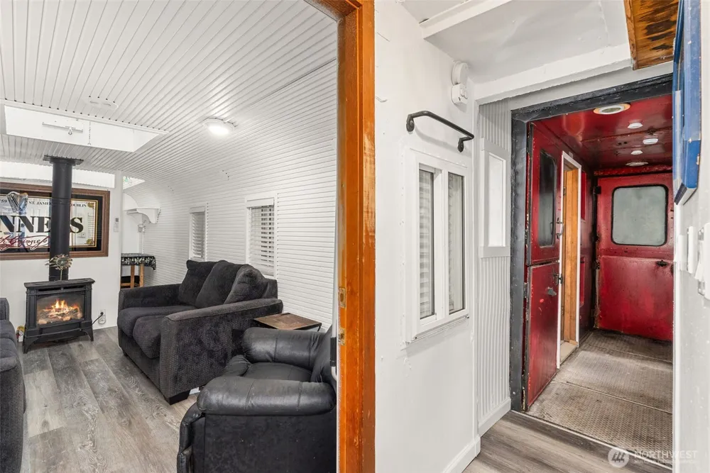 204 Ocean Boulevard Ocean City, WA 98569