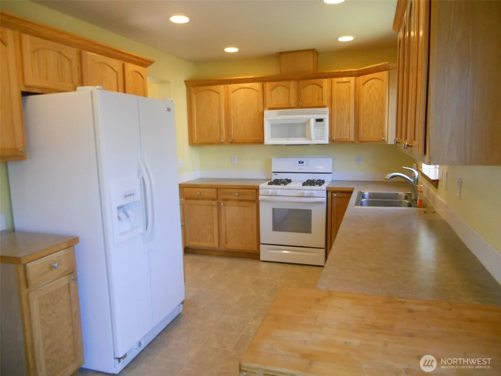 20514 66th Drive NE Arlington, WA 98223