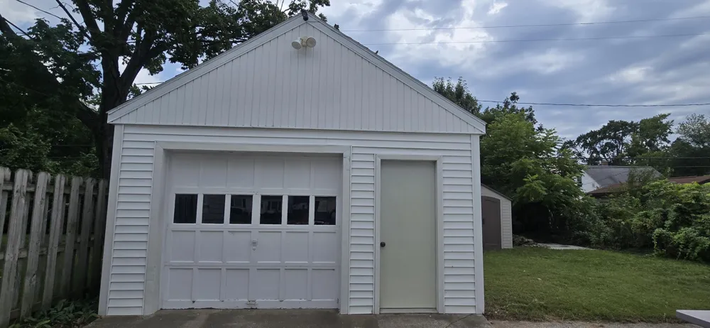 1349 W Summit Avenue Roosevelt Park City, MI 49441