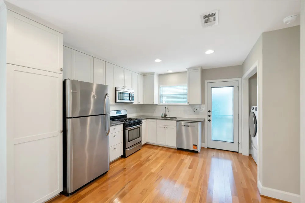 900 Jewell Street Austin, TX 78704