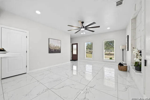 140 County Road 6871 Natalia, TX 78059