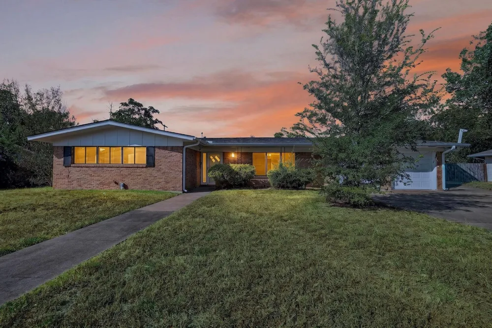 2312 Kent Street Bryan, TX 77802