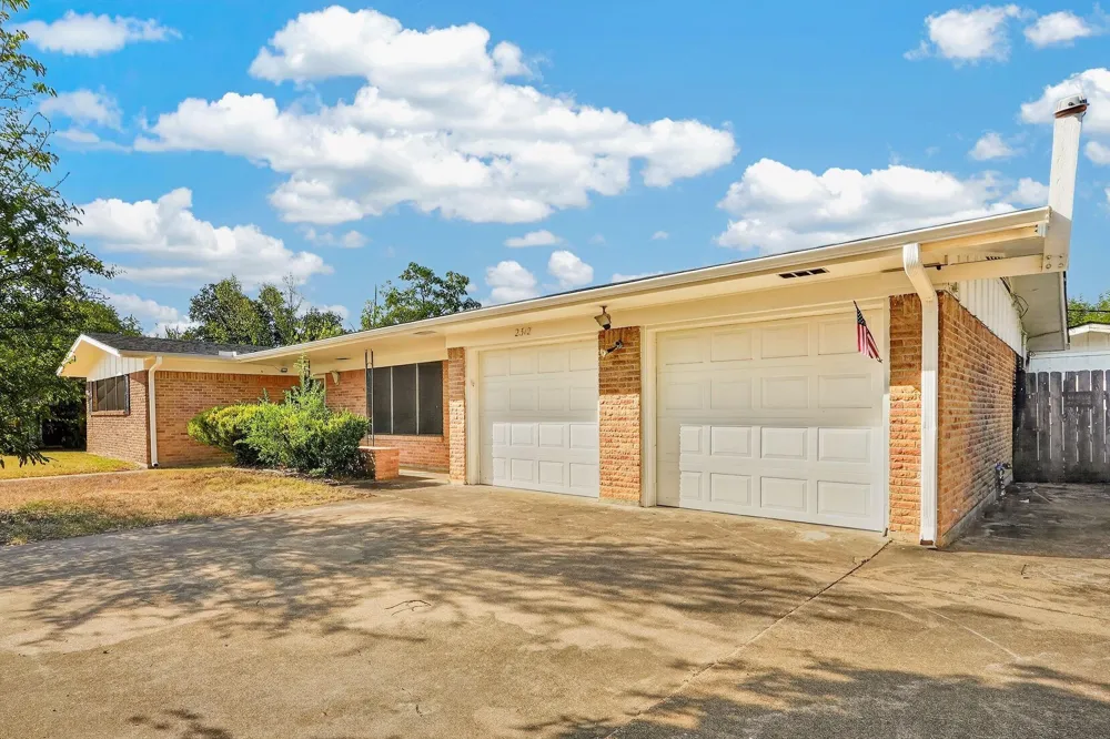 2312 Kent Street Bryan, TX 77802