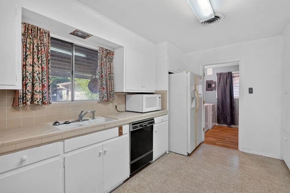 2312 Kent Street Bryan, TX 77802