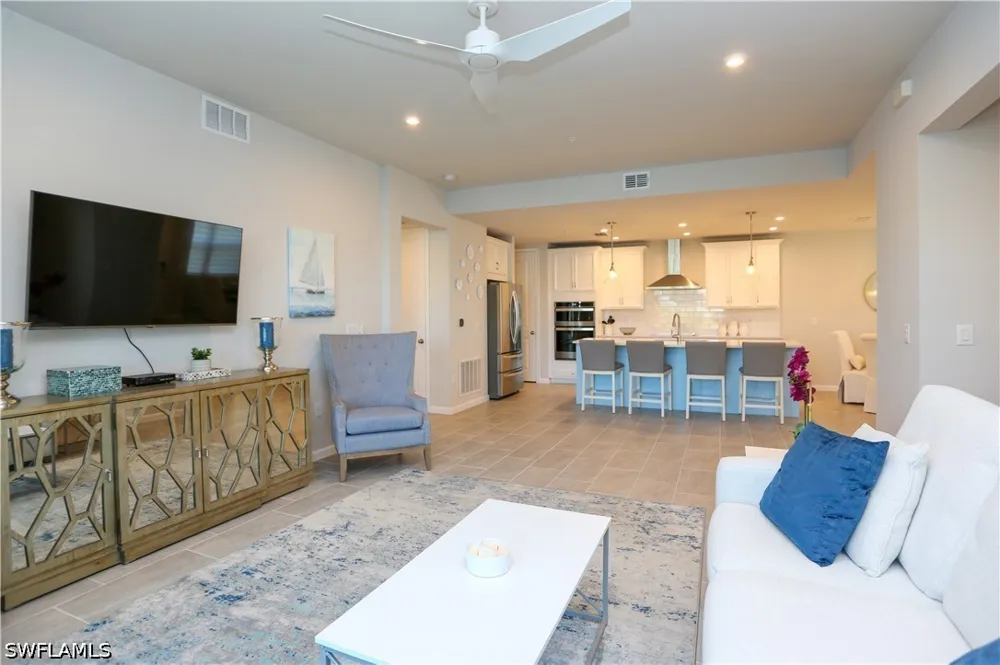 Arboretum Circle #101 Naples, FL 34112