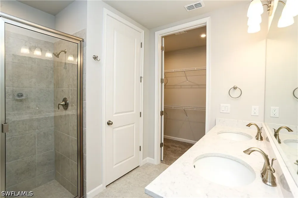 Arboretum Circle #101 Naples, FL 34112