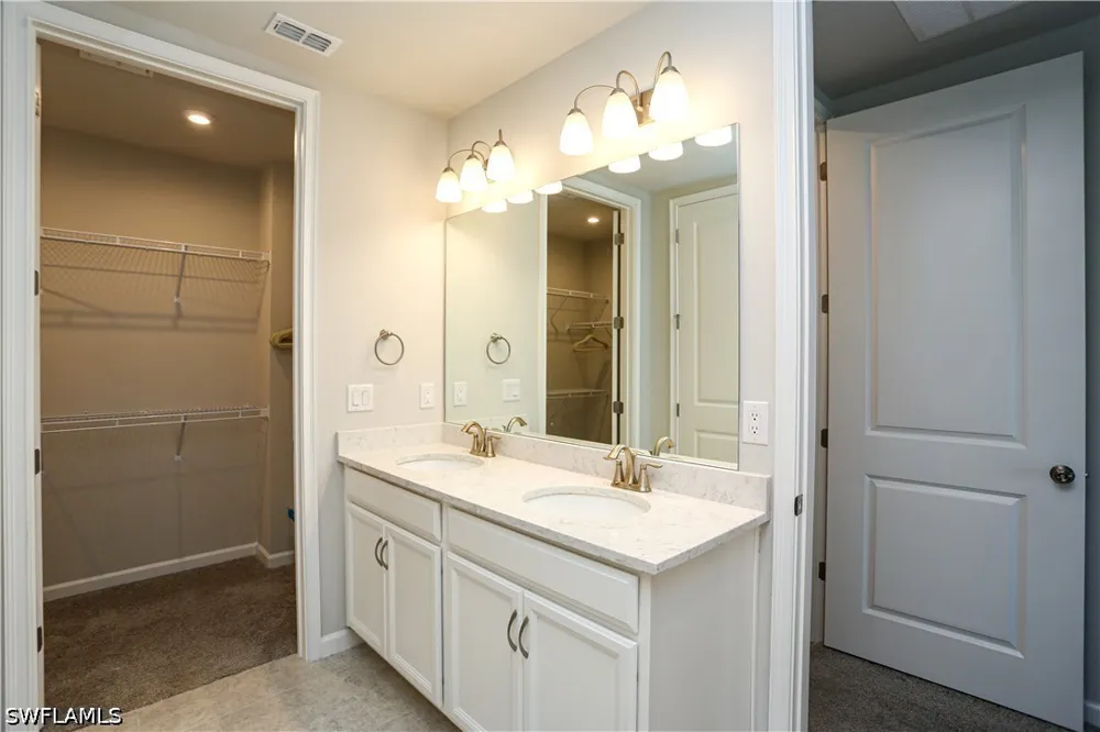 Arboretum Circle #101 Naples, FL 34112