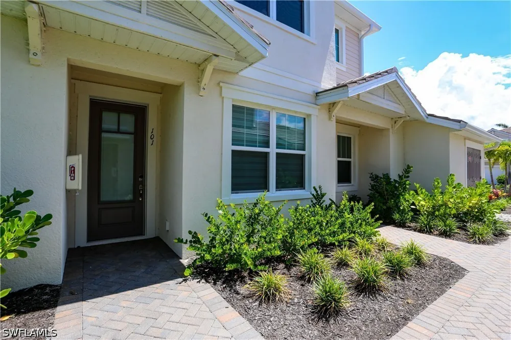 Arboretum Circle #101 Naples, FL 34112