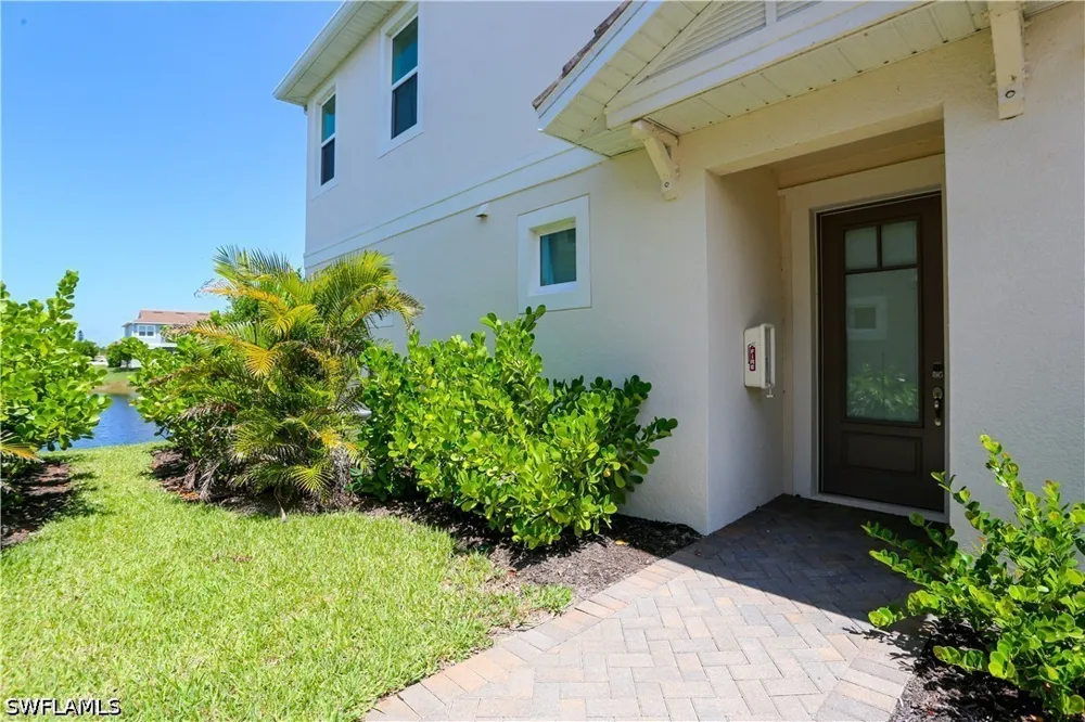 Arboretum Circle #101 Naples, FL 34112