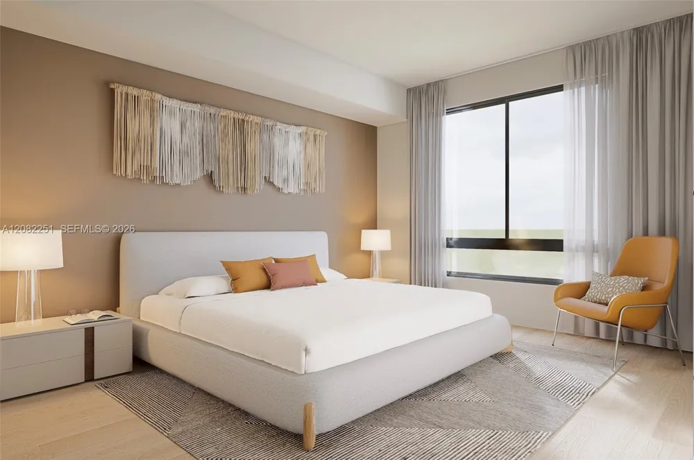 215 SE 4th St #202 Hallandale Beach, FL 33009