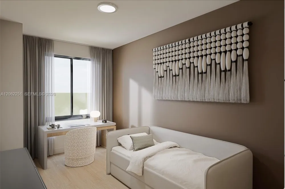 215 SE 4th St #202 Hallandale Beach, FL 33009
