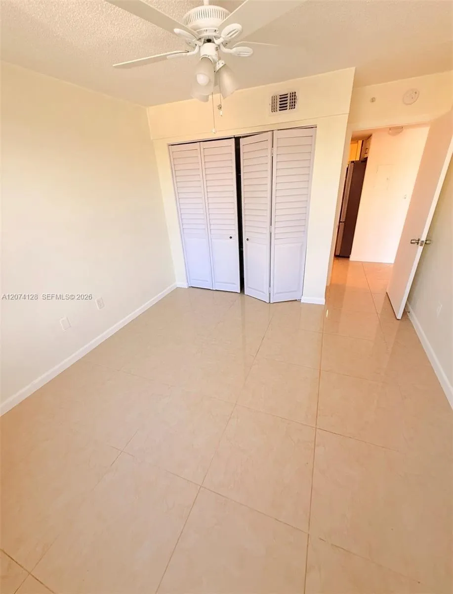 2721 Ocean Club Blvd #201 Hollywood, FL 33019