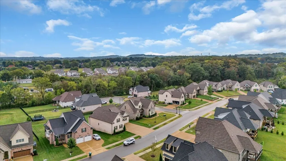 401 Hunter Bryce Ln Lebanon, TN 37087