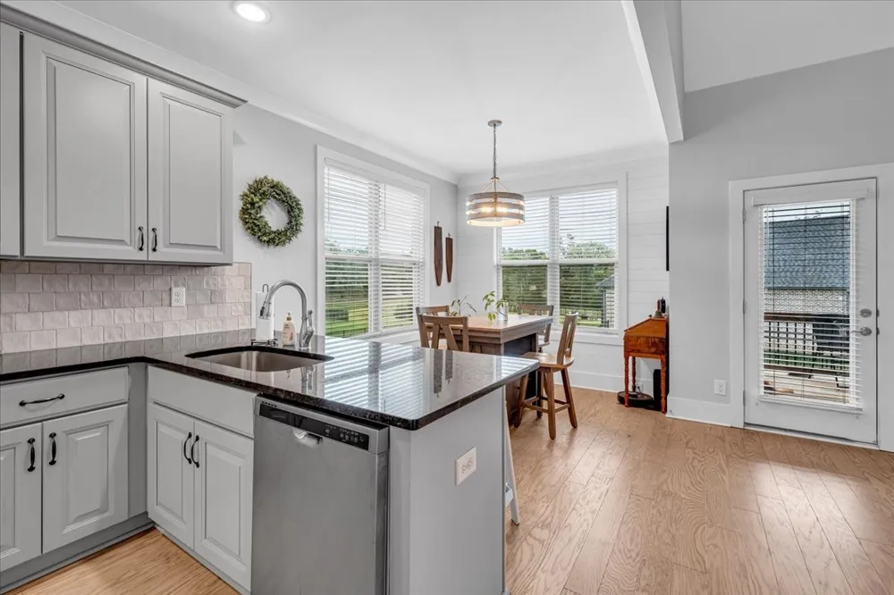 401 Hunter Bryce Ln Lebanon, TN 37087