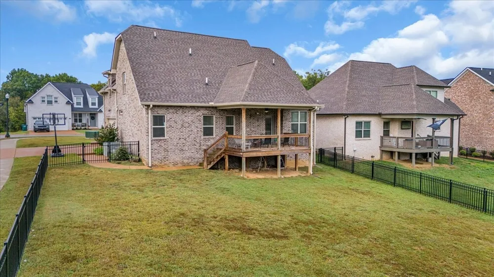 401 Hunter Bryce Ln Lebanon, TN 37087