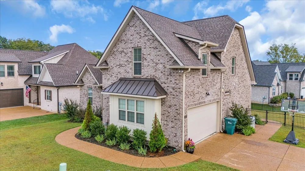 401 Hunter Bryce Ln Lebanon, TN 37087