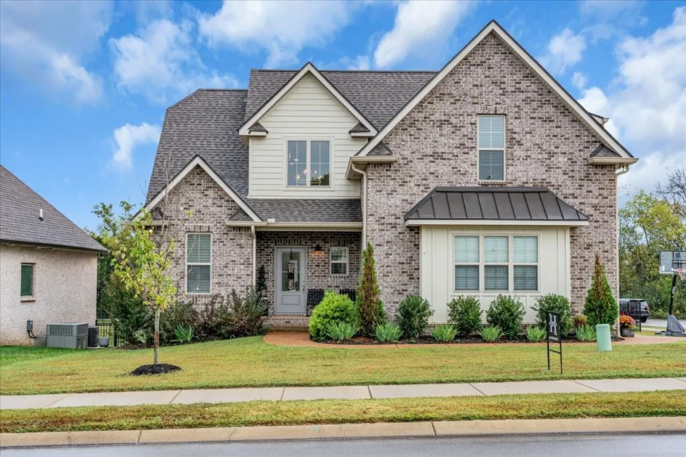 401 Hunter Bryce Ln Lebanon, TN 37087