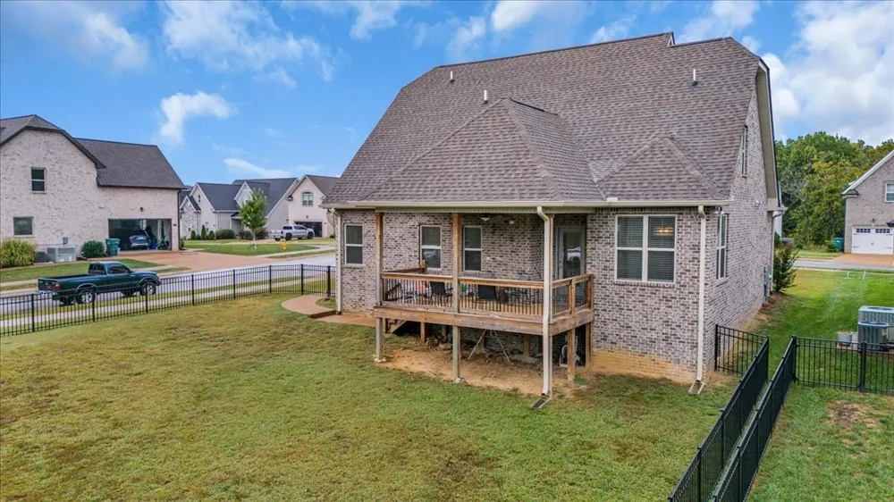 401 Hunter Bryce Ln Lebanon, TN 37087