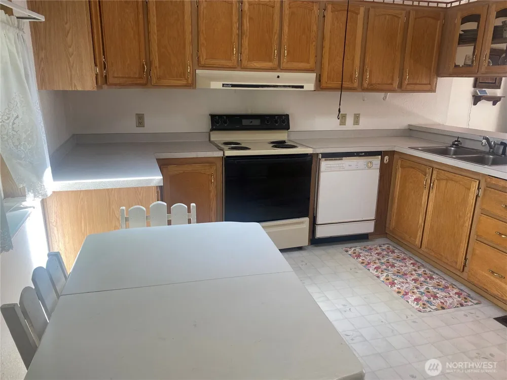 2103 266 PLACE Ocean Park, WA 98640