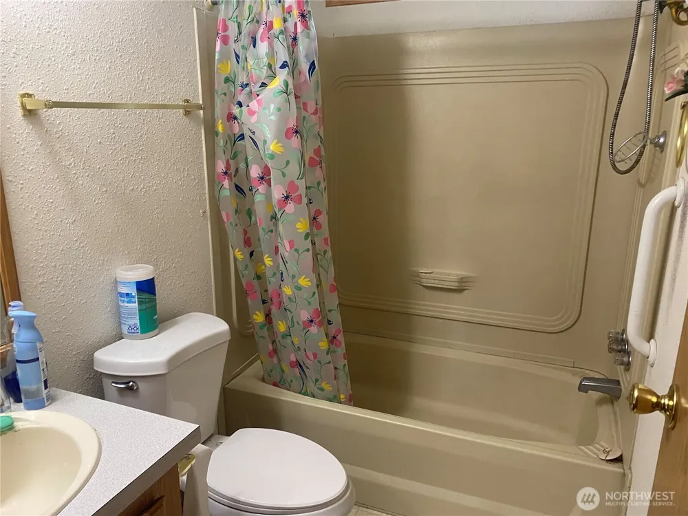 2103 266 PLACE Ocean Park, WA 98640