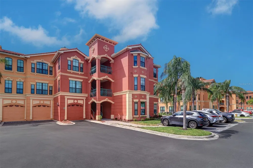 2741 VIA CIPRIANI #922B Clearwater, FL 33764