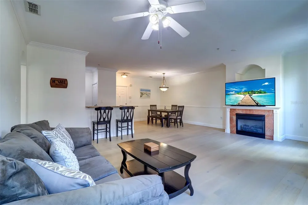 2741 VIA CIPRIANI #922B Clearwater, FL 33764