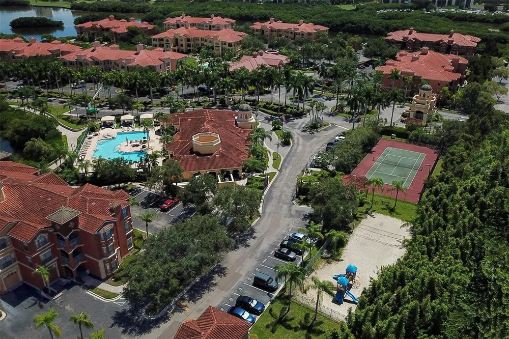 2741 VIA CIPRIANI #922B Clearwater, FL 33764