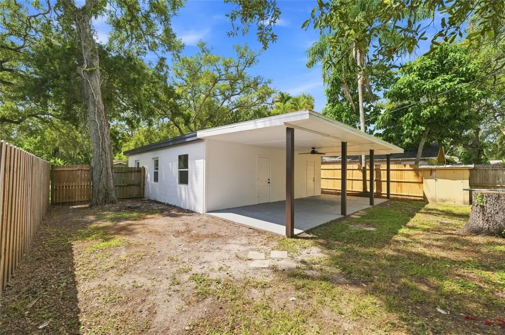 510 3RD AVENUE NE Largo, FL 33770