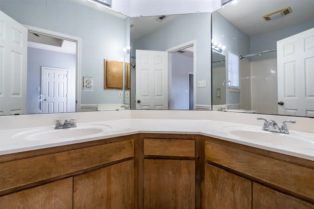 311 Rawhide Loop Round Rock, TX 78681