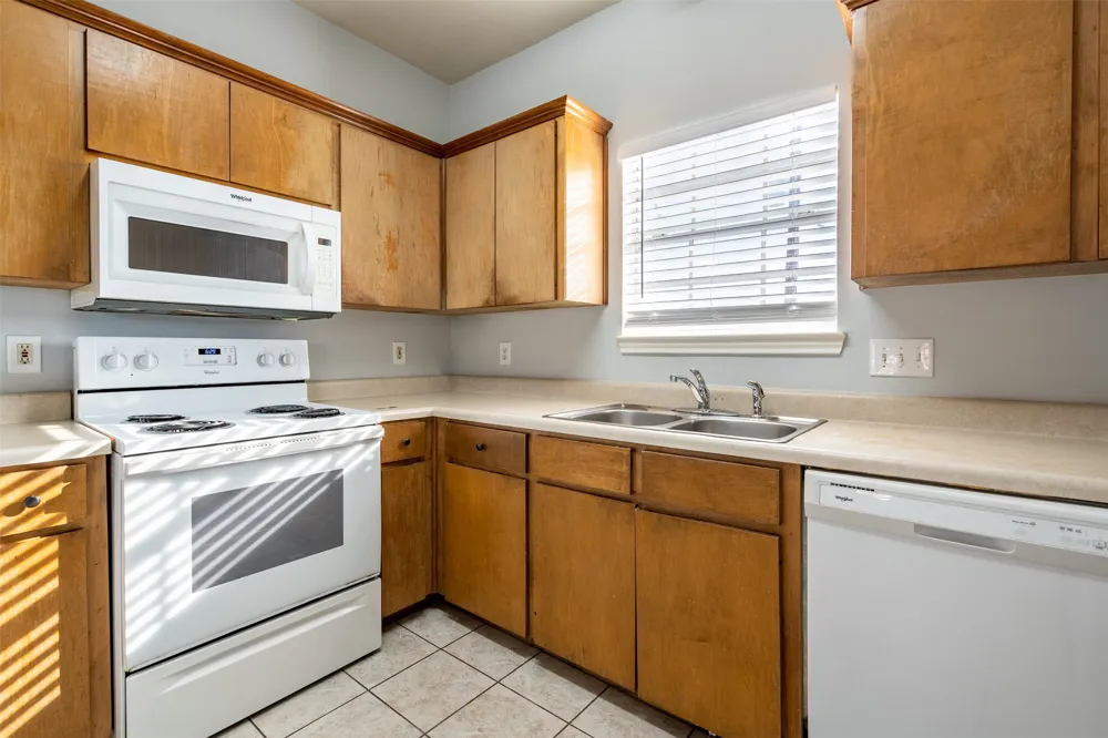 311 Rawhide Loop Round Rock, TX 78681