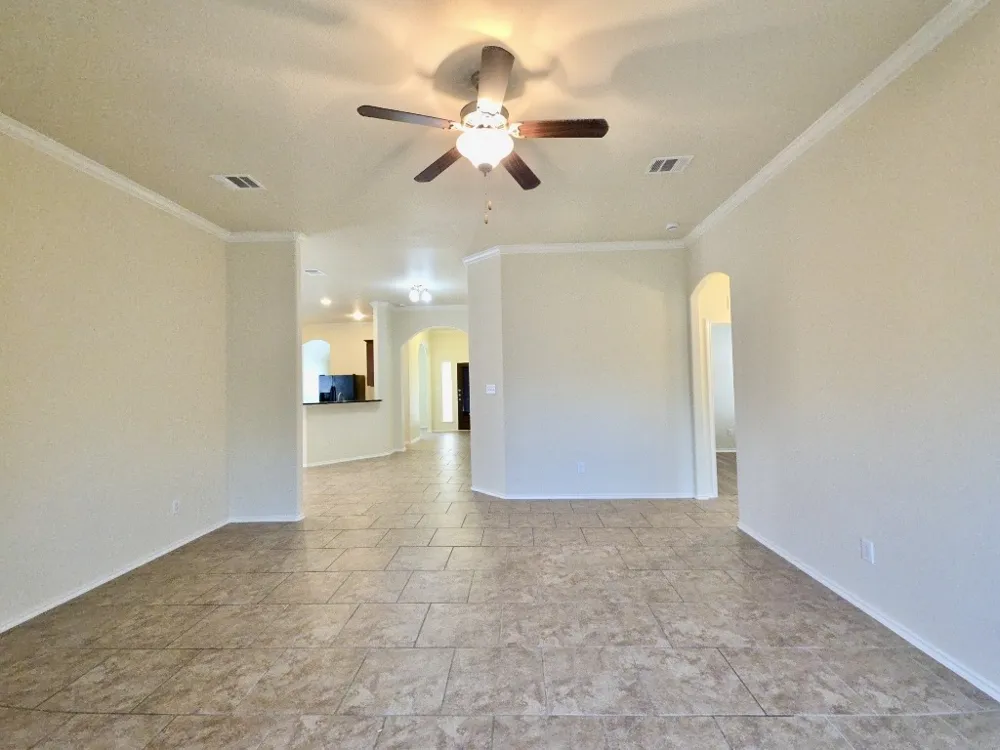 124 Jasper Trail Buda, TX 78610
