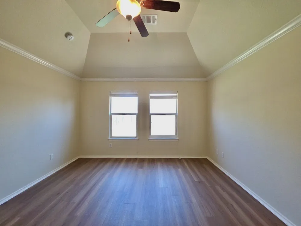 124 Jasper Trail Buda, TX 78610