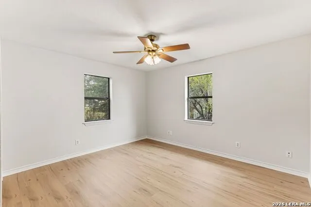 211 Krebs Canyon Lake, TX 78133