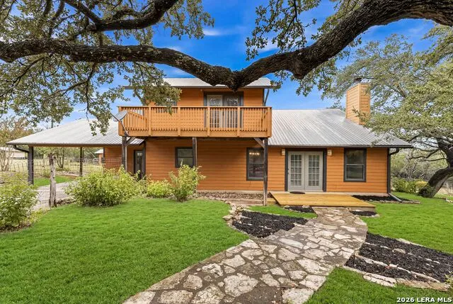 211 Krebs Canyon Lake, TX 78133