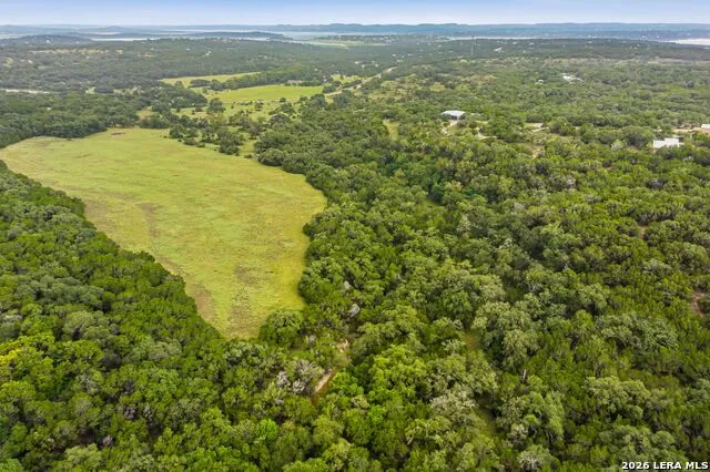211 Krebs Canyon Lake, TX 78133