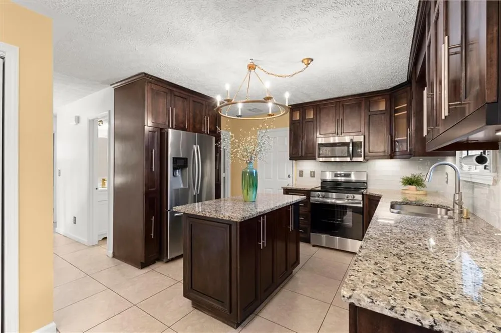 2431 Stonebridge Lane Duluth, GA 30096