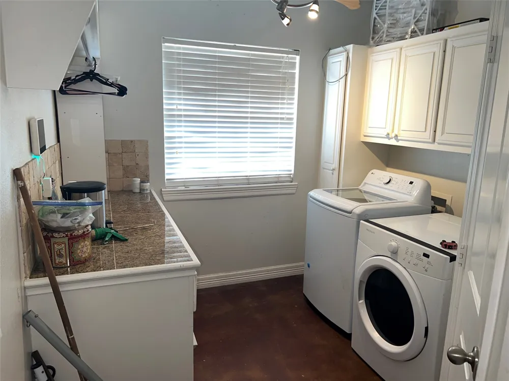 23211 Fm 1995 Lindale, TX 75771
