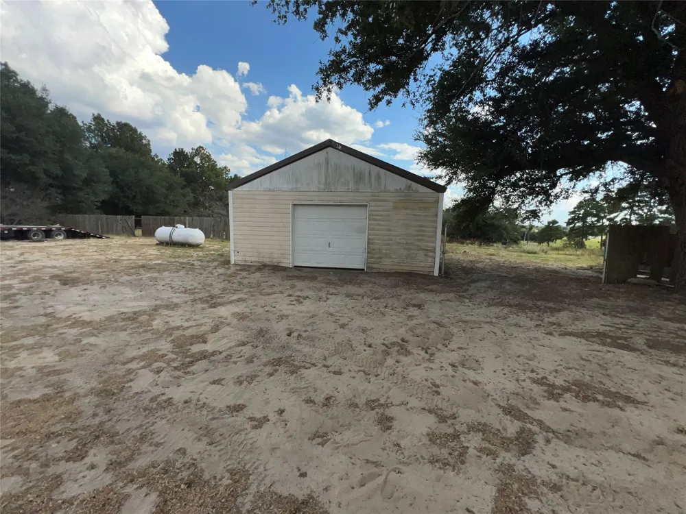 23211 Fm 1995 Lindale, TX 75771