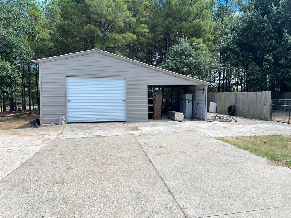 23211 Fm 1995 Lindale, TX 75771